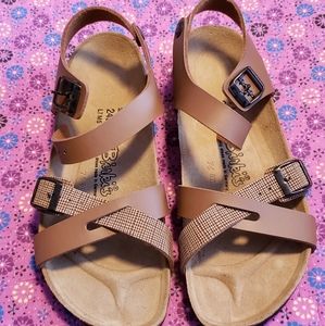 Birki's by Birkenstock